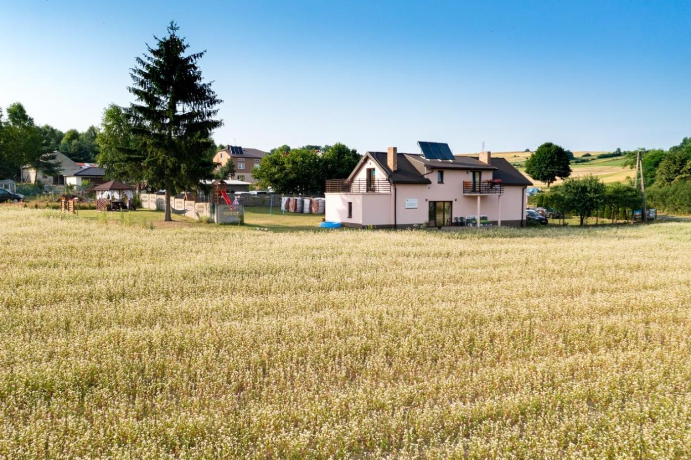 Jurajskie Pokoje Pod Lasem Bobolice  Exterior foto